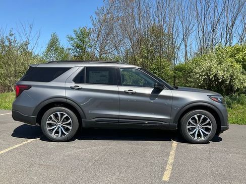 New 2026 Ford Explorer ST-Line AWD/4WD image 25
