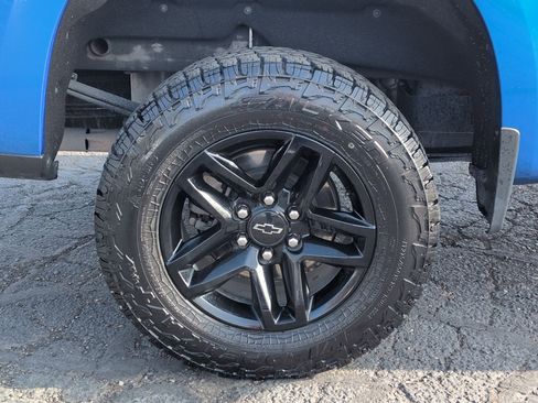 Used 2022 Chevrolet Silverado 1500 LT Trail Boss w/ LT Trail Boss Premium Package image 16