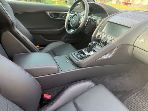 Used 2021 Jaguar F-TYPE R image 28