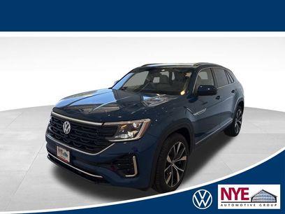 New 2026 Volkswagen Atlas Cross Sport SEL Premium R-Line