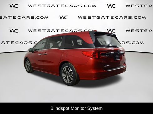 Used 2024 Honda Odyssey Touring image 5