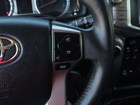 Used 2018 Toyota 4Runner Limited AWD/4WD image 27
