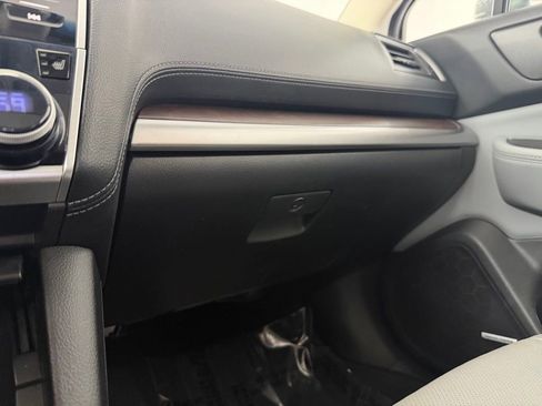 Used 2019 Subaru Outback 2.5i Limited image 48