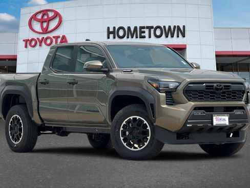 New 2026 Toyota Tacoma TRD Off-Road w/ TRD Off Road Upgrade Package AWD/4WD image 2