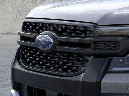 New 2025 Ford Ranger Lariat w/ Trailer Tow Package image 17