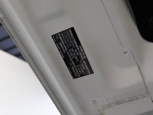 Used 2019 Mercedes-Benz E 450 Cabriolet image 35