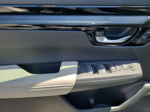 Certified 2025 Honda CR-V EX-L image 16