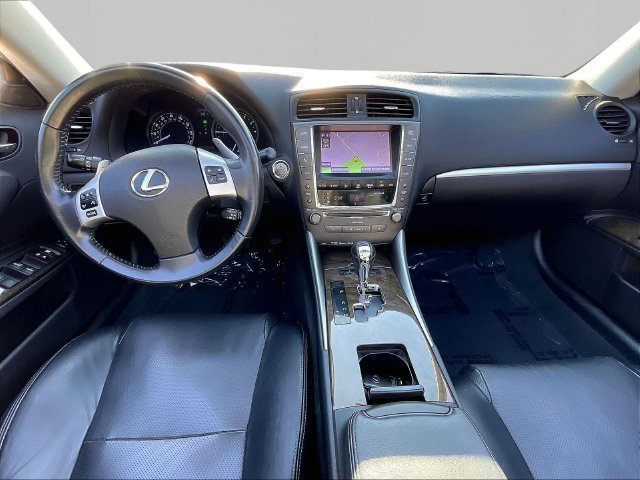 Used 2013 Lexus IS 250C RWD image 9