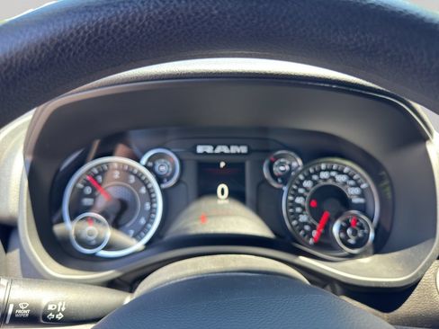 Used 2025 RAM 1500 Tradesman AWD/4WD image 31