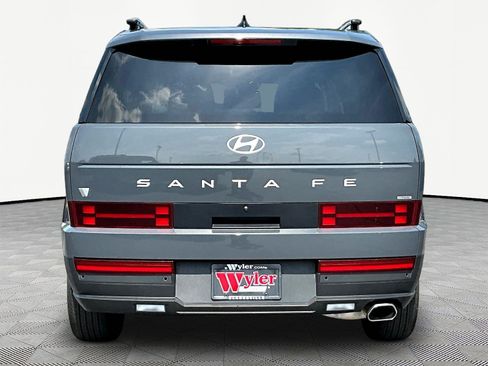Used 2025 Hyundai Santa Fe SEL AWD/4WD image 5