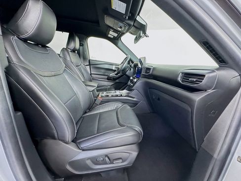 Used 2021 Ford Explorer ST w/ Equipment Group 401A image 32