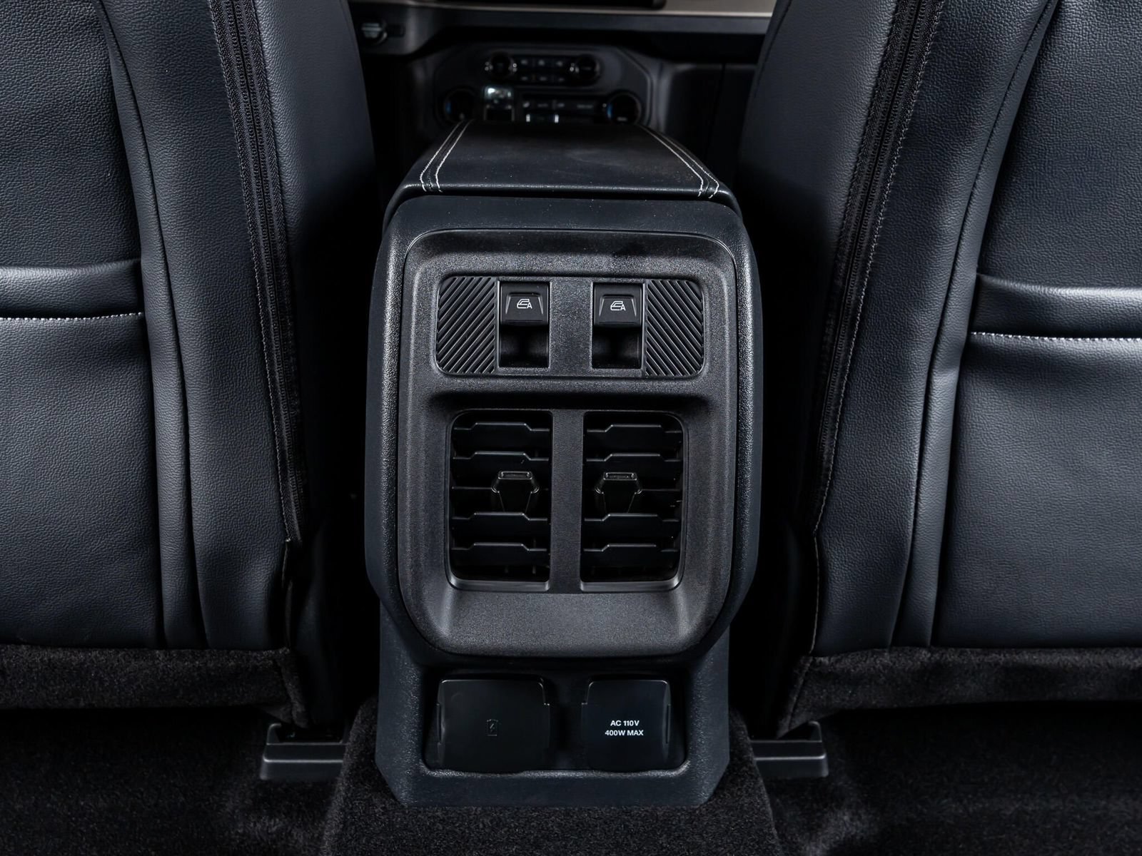 Used 2026 Ford Bronco Outer Banks AWD/4WD image 30
