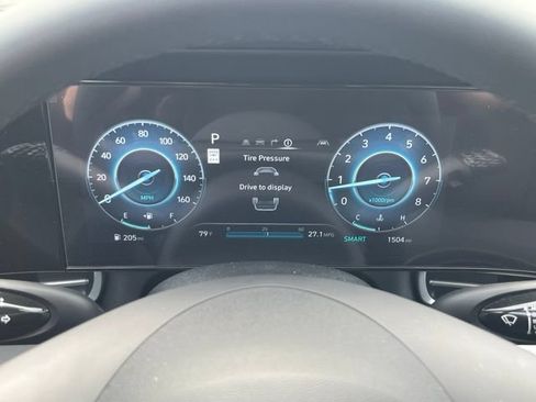 Used 2026 Hyundai Elantra Limited FWD image 33