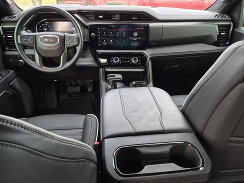 Certified 2024 GMC Sierra 1500 AT4X image 19