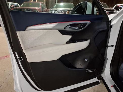 New 2026 Buick Envision Avenir image 21