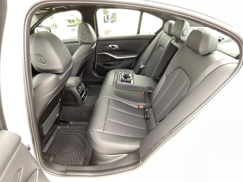 Certified 2022 BMW 330i Sedan w/ Premium Package 2 image 26