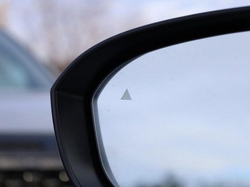 New 2026 Nissan Rogue S image 19