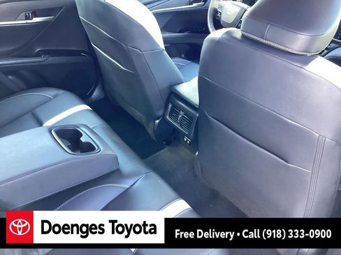Used 2025 Toyota Camry SE image 20