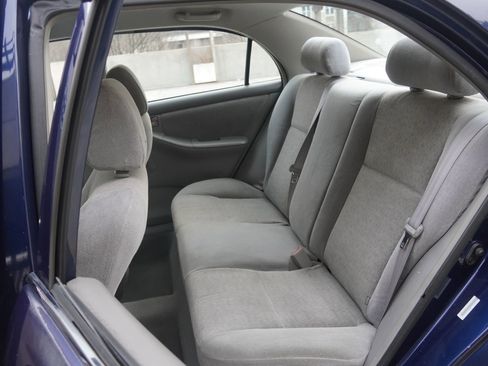 Used 2003 Toyota Corolla LE image 32