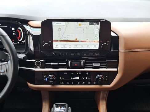 Certified 2023 Nissan Pathfinder Platinum image 16