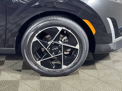 Certified 2023 Kia Soul EX FWD image 25