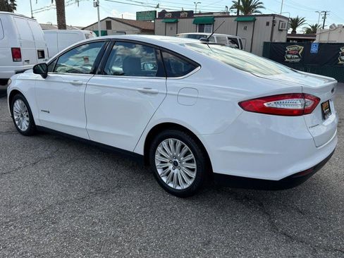 Used 2016 Ford Fusion S image 9