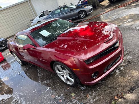 Used 2011 Chevrolet Camaro SS w/ RS Package RWD image 2