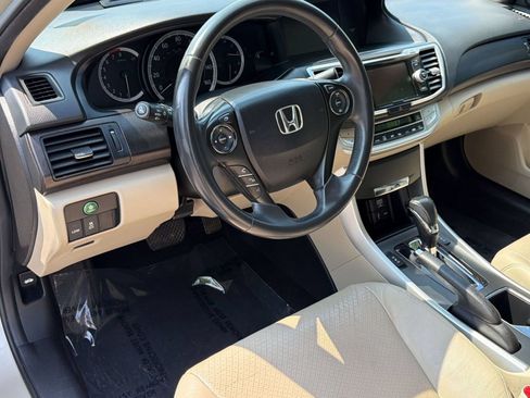 Used 2015 Honda Accord EX-L image 4
