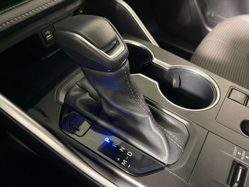 Certified 2025 Toyota Highlander LE image 22