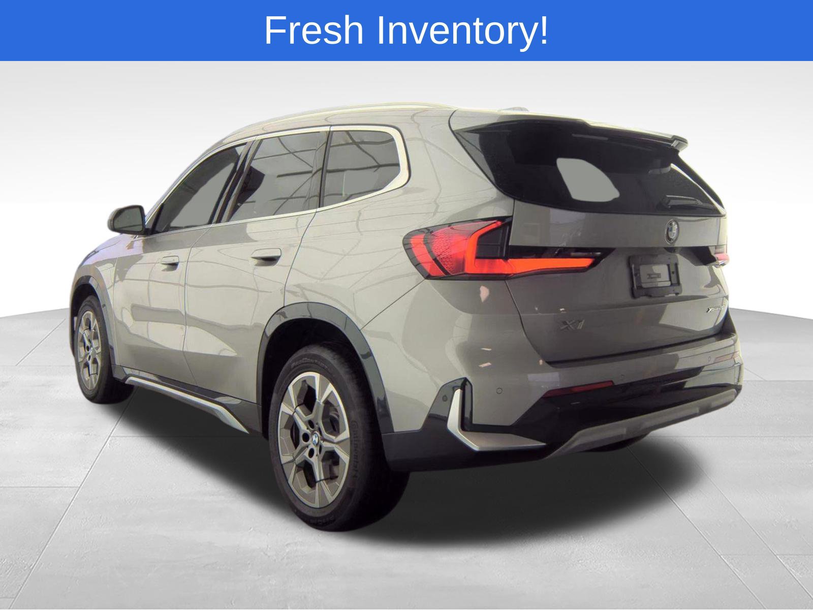 Used 2025 BMW X1 xDrive28i w/ Premium Package AWD/4WD image 8
