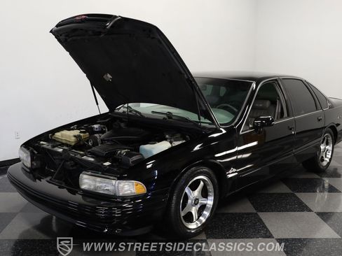 Used 1994 Chevrolet Impala SS image 29
