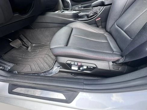 Used 2017 BMW 330i xDrive Sedan AWD/4WD image 21