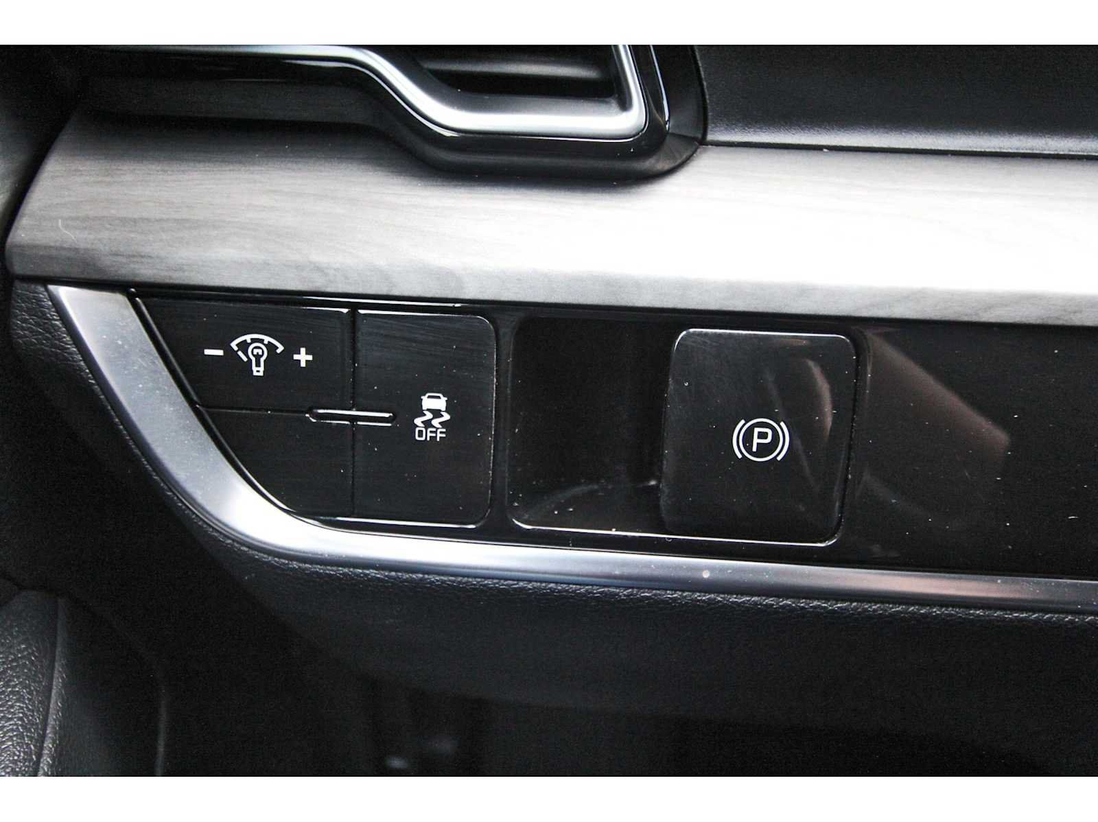 Used 2025 Kia Sportage X-Line AWD/4WD image 19