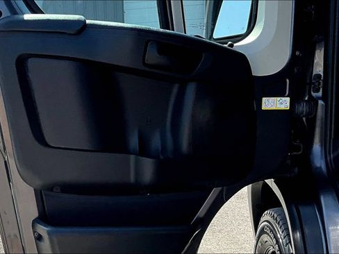 Used 2022 RAM ProMaster 1500 w/ Driver Convenience Group FWD image 18