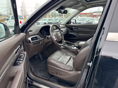 Used 2020 Kia Telluride SX w/ Towing Package image 9