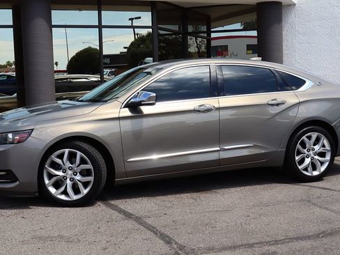 Used 2019 Chevrolet Impala Premier FWD image 4