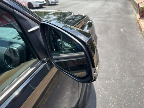 Used 2023 Toyota Tacoma TRD Off-Road image 21