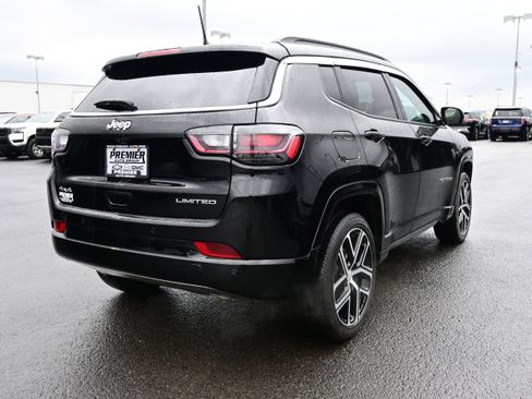 Used 2024 Jeep Compass Limited w/ Elite Group image 8