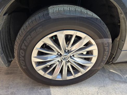Used 2026 MAZDA CX-90 3.3 Turbo w/ Select Package AWD/4WD image 10