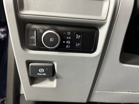Used 2023 Ford F150 XLT w/ Trailer Tow Package image 21
