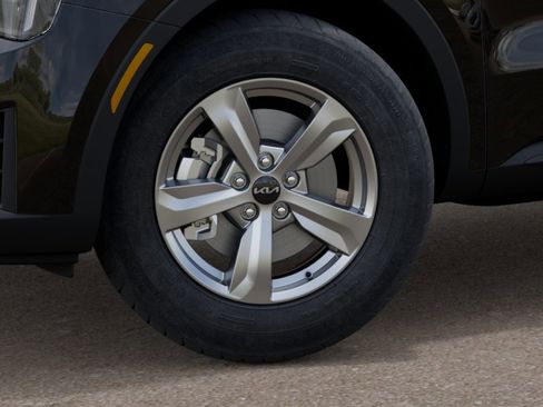 New 2026 Kia Sorento LX FWD image 9