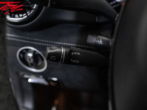 Used 2018 Mercedes-Benz AMG GT R image 38