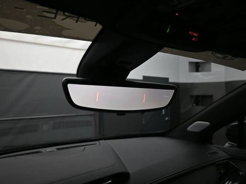 Used 2023 Cadillac XT5 Sportv w/ Technology Package AWD/4WD image 23