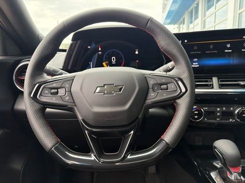 New 2026 Chevrolet Trax RS w/ Sunroof Package FWD image 17