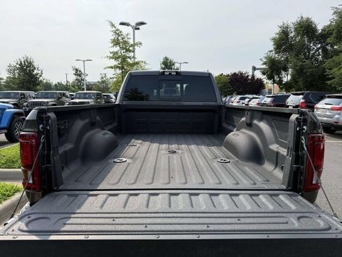 New 2026 RAM 3500 Limited AWD/4WD image 36