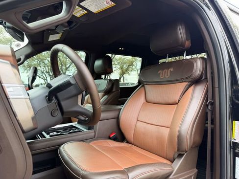 Used 2025 Ford F250 King Ranch image 7