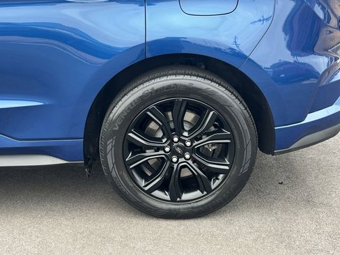 Certified 2023 Ford Edge SE w/ Black Appearance Package image 28