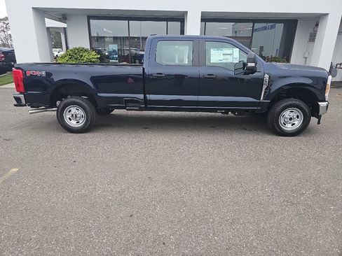 New 2025 Ford F250 XL w/ FX4 Off-Road Package image 33