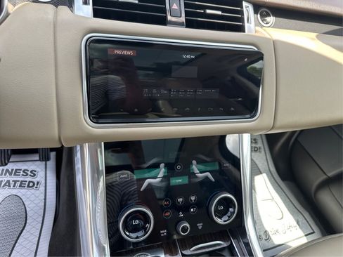 Used 2020 Land Rover Range Rover Sport HSE AWD/4WD image 13