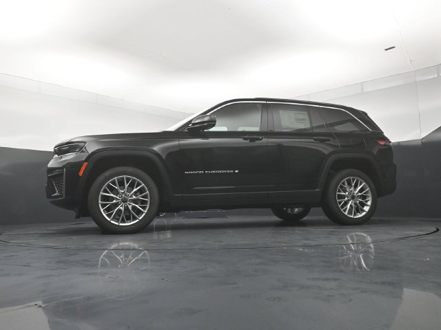 New 2027 Jeep Grand Cherokee Limited AWD/4WD image 20